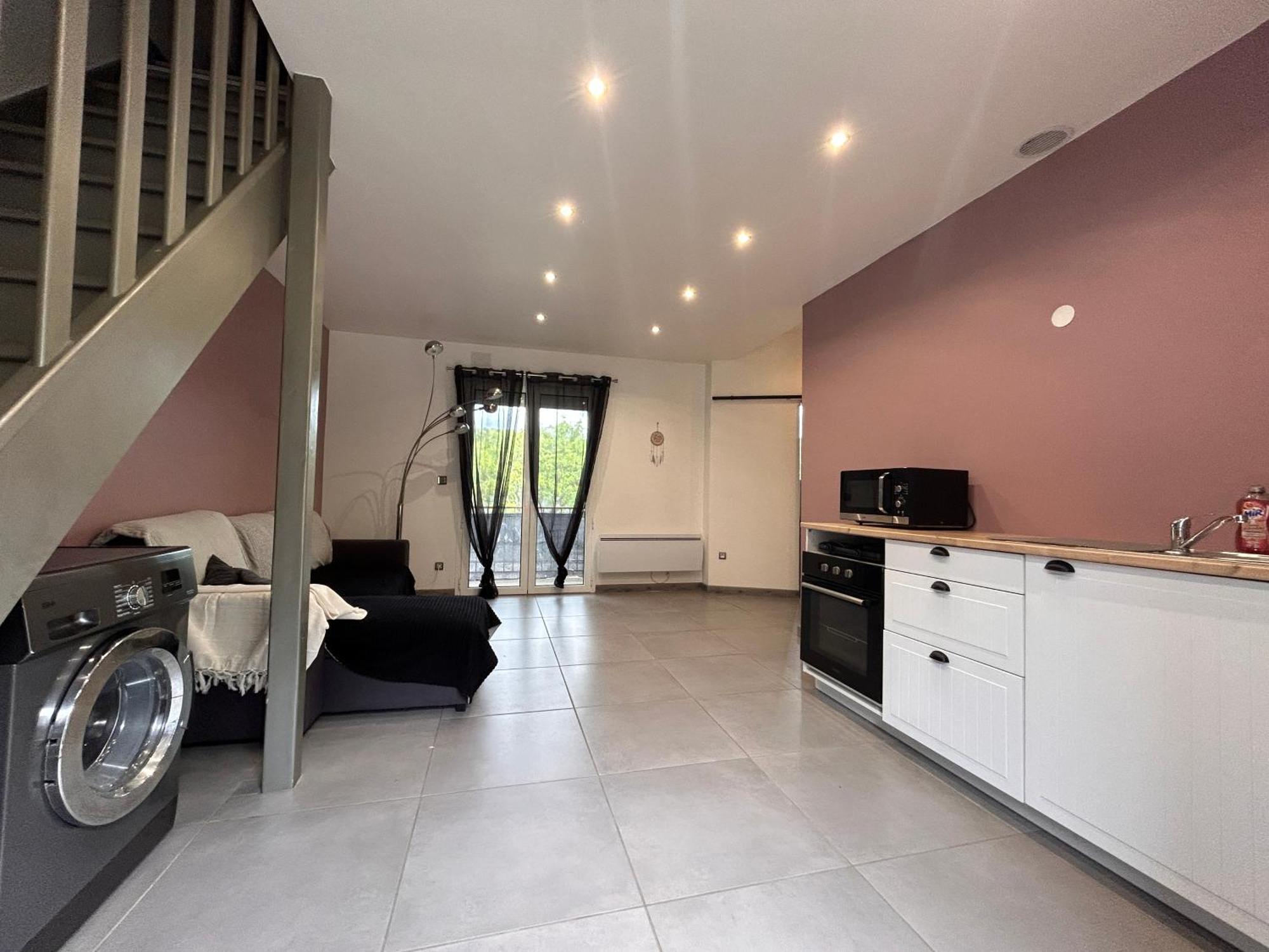 Petite Maison Studio Tout Confort Cosy Givors Autoroute Et Gare Apartment Ngoại thất bức ảnh